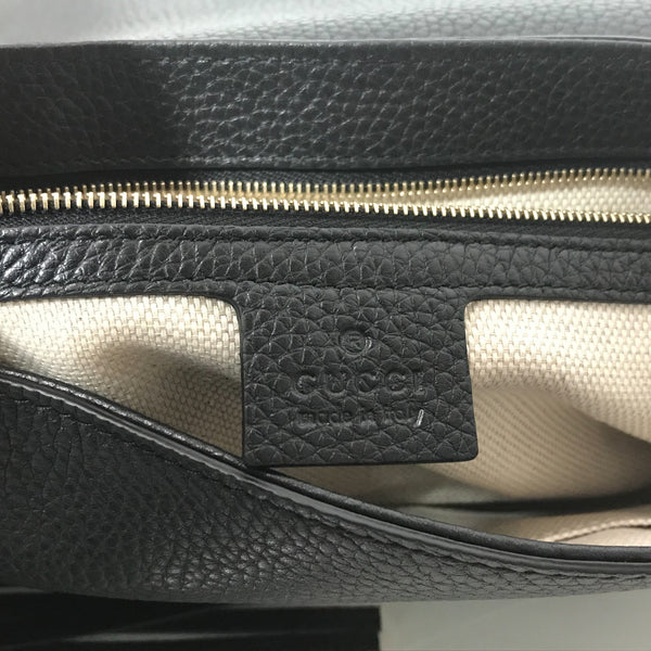 NEW GUCCI 536224 Soho Leather Crossbody Bag, Black