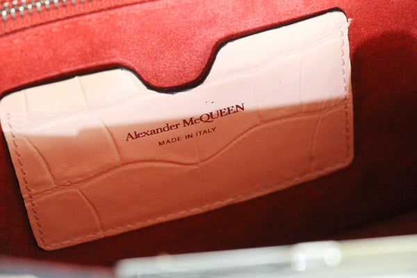 NEW ALEXANDER MCQUEEN Silky Croc Embossed Leather Four Ring Knuckle Clutch