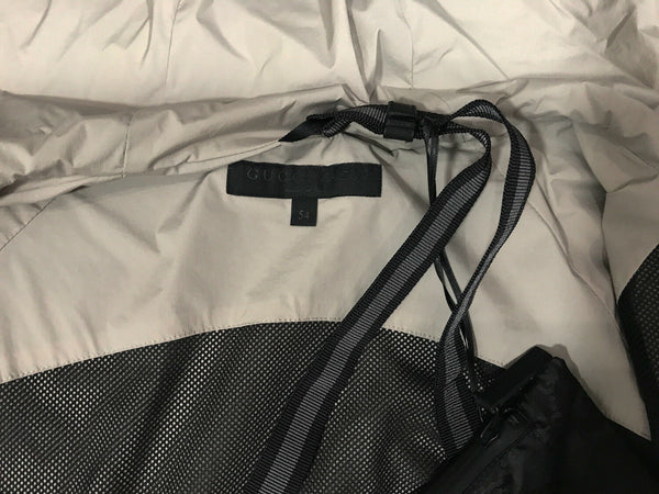 GUCCI 304834 Viaggio Collection Men’s Nylon Stretch Hooded Sports Jacket, Sz 54